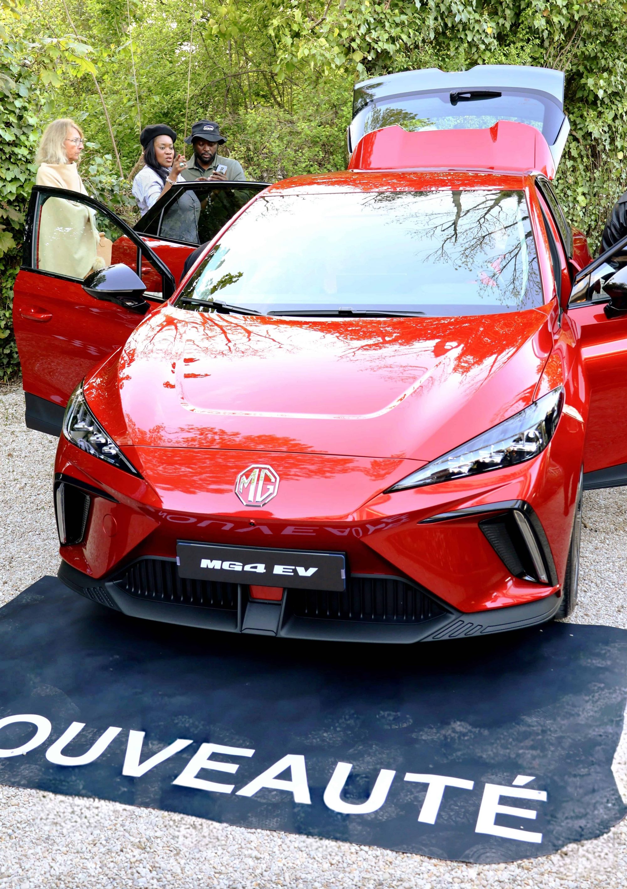 Lancement gamme MG électrique présentation MG4 EV événement entreprise Seine-et-Marne