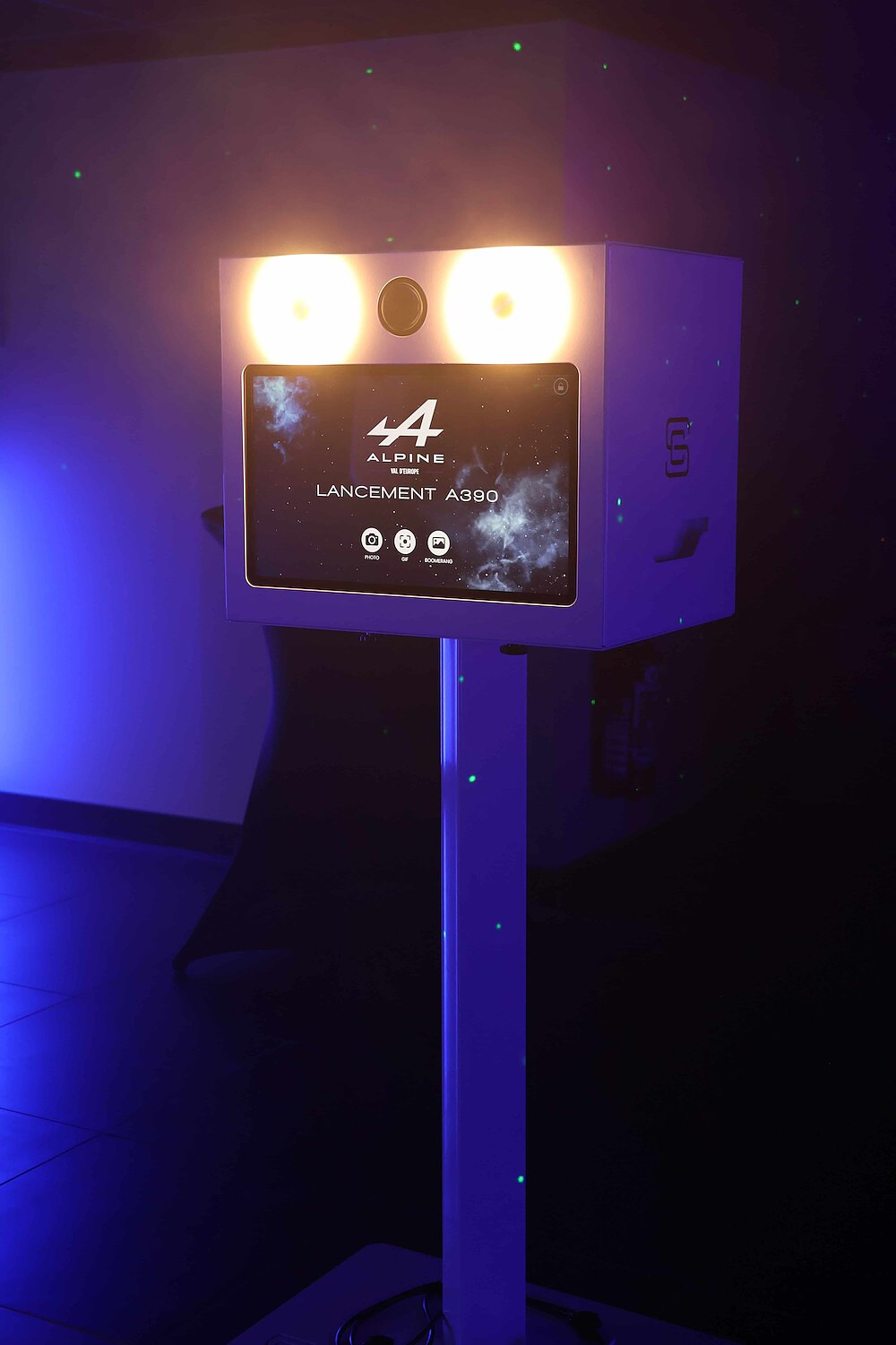 Dispositif photo immersif lors du lancement Alpine A390 à Chanteloup-en-Brie